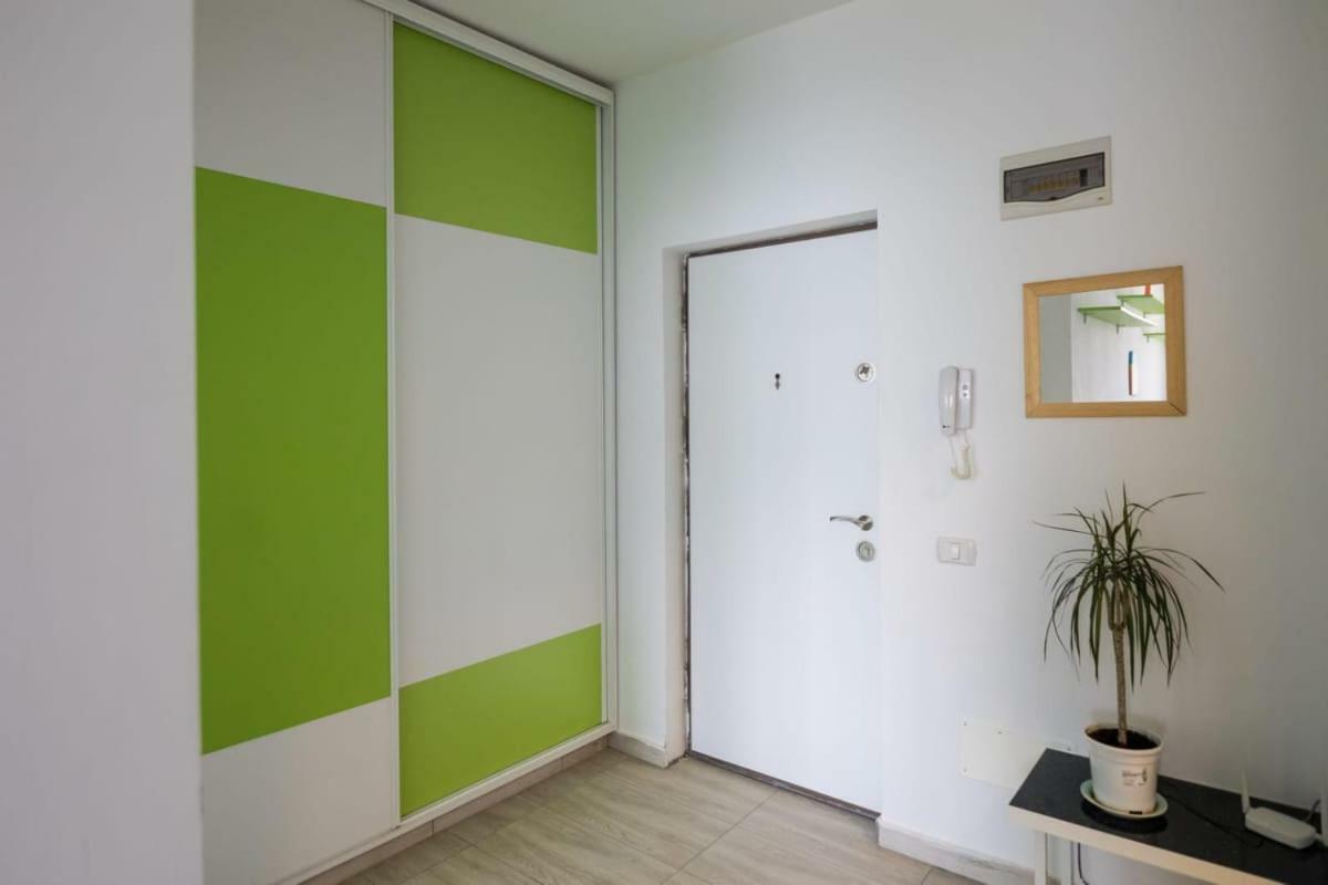 Studio Apartment Chiajna Exterior photo